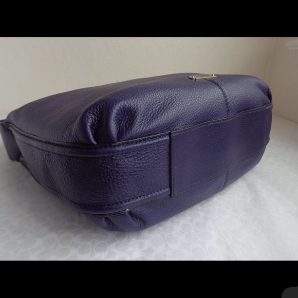 Coach Women's Blue Leather Shoulder Bag - Picture 9 of 15